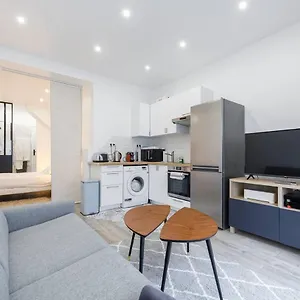 Apartment Luxurious And Cosy In The Center Of 14, Paris